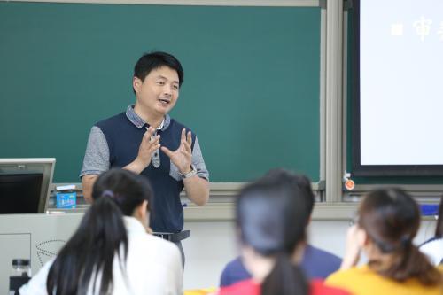 (免试入学的全日制大专报名)(浙江免试入学全日制大专)